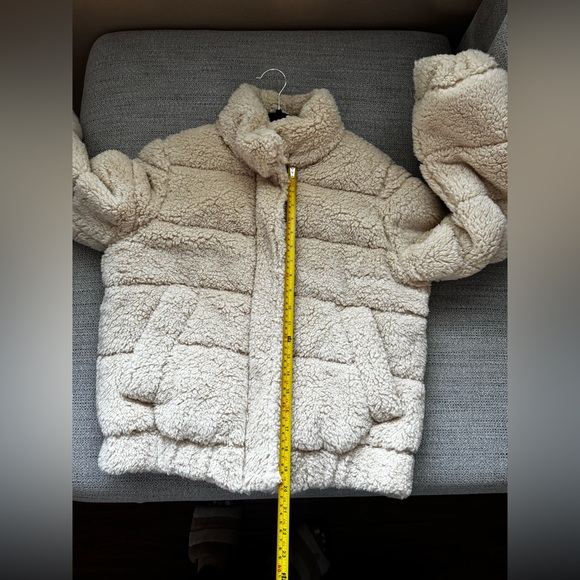 UpWest Sherpa Puffer Cream - Picture 3 of 13